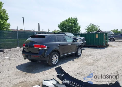 2015 Lincoln Mkx z USA, uszkodzony, nr VIN 2LMDJ8JK1FBL30234